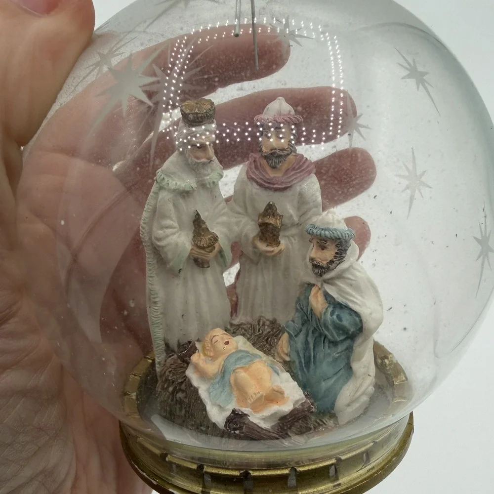 House of Lloyd 1994‎ Nativity Scene Christmas Ornament Clear Glass Star Etched